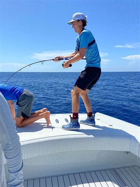 What Is Deep Sea Fishing l Deep Sea Fishing Tips For Beginners.